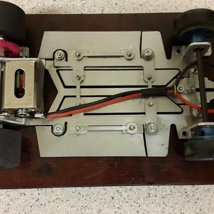 HFS - 002 Šroubovací šasí Oldtimer nerez